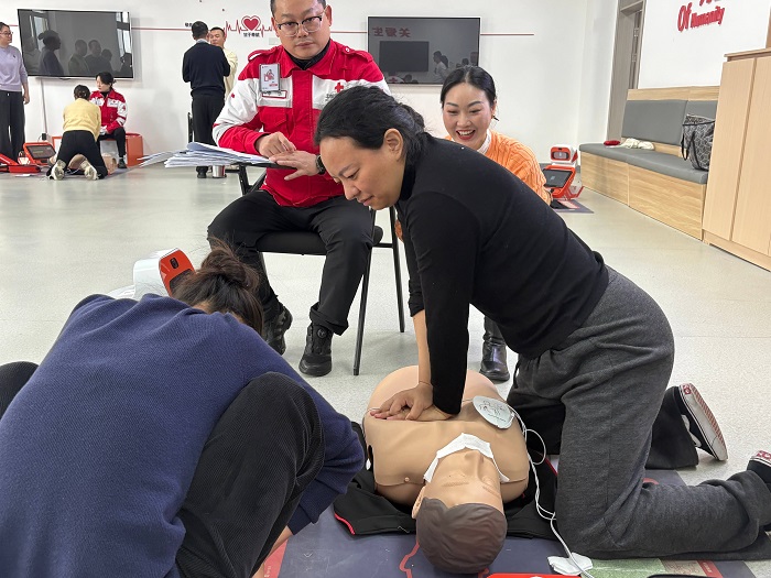 图片3.jpg 图片3.jpg