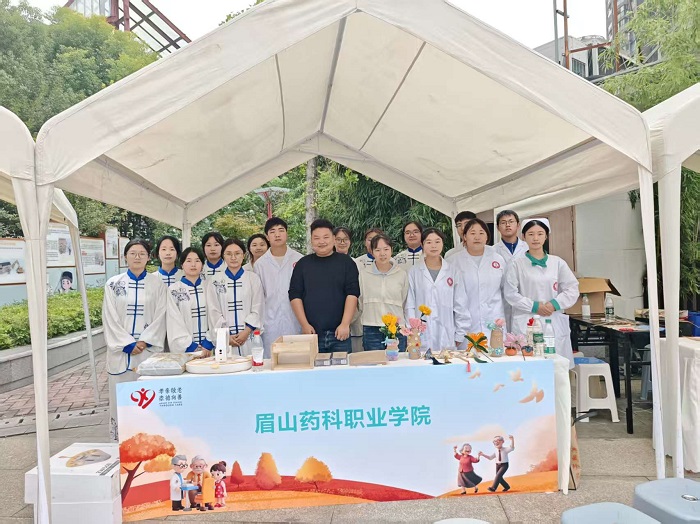 60e3f55790e90508423cdf45779c9cbd.jpg 60e3f55790e90508423cdf45779c9cbd.jpg