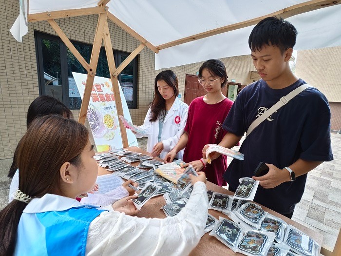 70f9fe97774bfa7eda95b8ab005004f5.jpg 70f9fe97774bfa7eda95b8ab005004f5.jpg