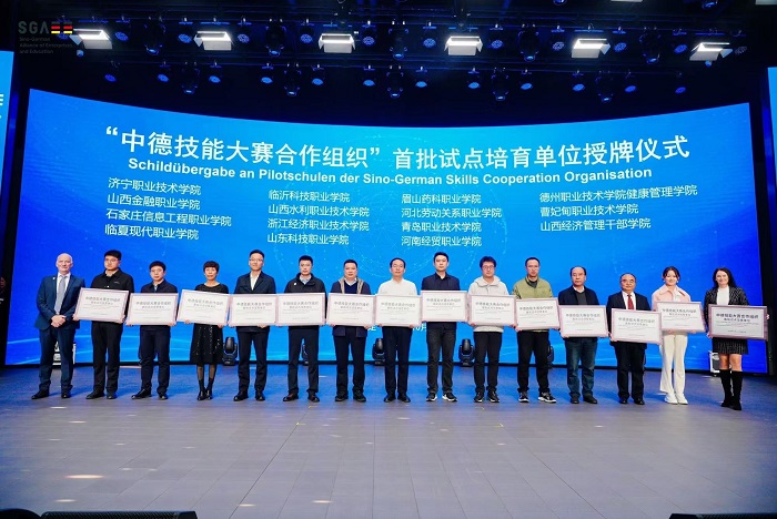 bd25eb0caf9ad8dd461914d0f1bb6957.jpg bd25eb0caf9ad8dd461914d0f1bb6957.jpg