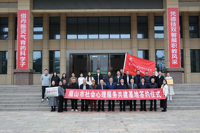 图片12.jpg 图片12.jpg