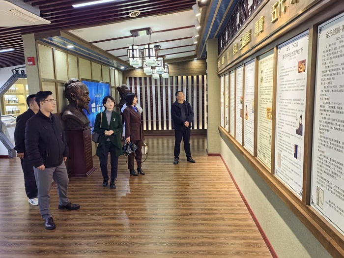 e5ad180b84d80a749edd641910cabba5.jpg e5ad180b84d80a749edd641910cabba5.jpg