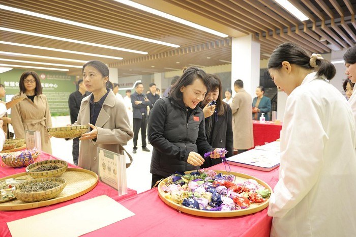 11c95b74aa4e487c47795750722e2fb7.jpg 11c95b74aa4e487c47795750722e2fb7.jpg