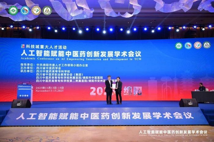 图片5.jpg 图片5.jpg