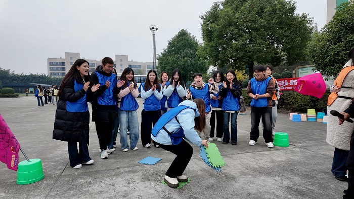 b3f56016d5446b1482318bcc1676956.jpg b3f56016d5446b1482318bcc1676956.jpg