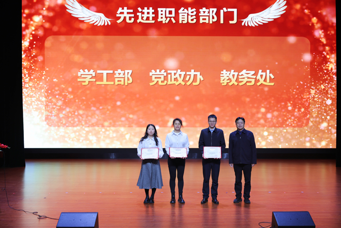 0J7A3239.jpg 0J7A3239.jpg