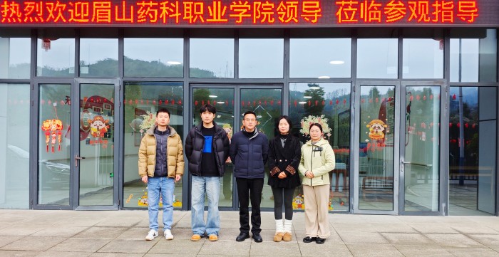 0a429dc160406991f83b4a368084d115.jpg 0a429dc160406991f83b4a368084d115.jpg