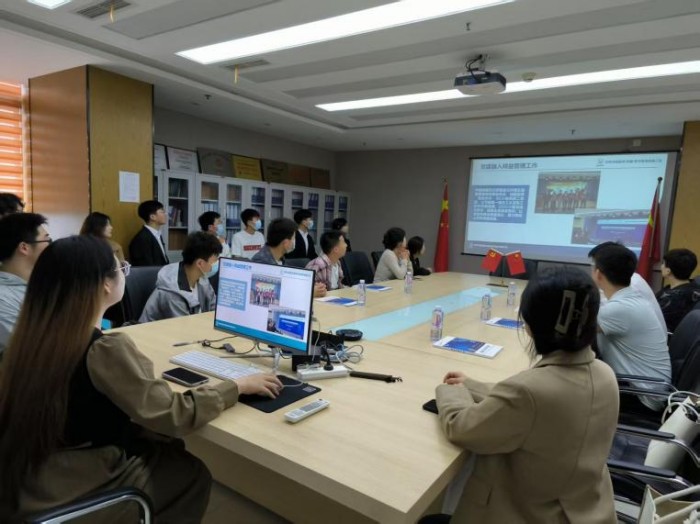 图片2(1).jpg 图片2(1).jpg