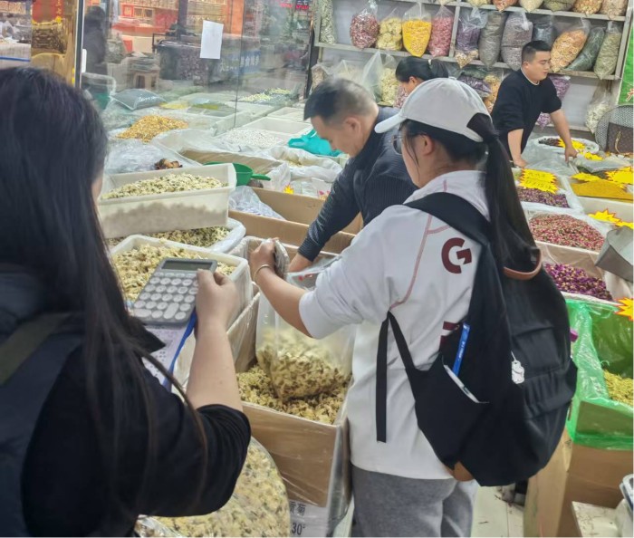 图片4.jpg 图片4.jpg