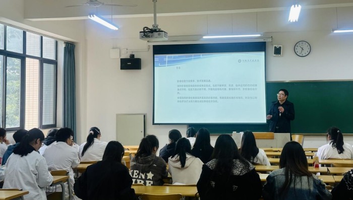 图片5.jpg 图片5.jpg