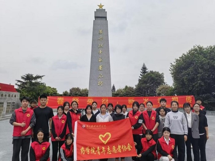 图片5.jpg 图片5.jpg