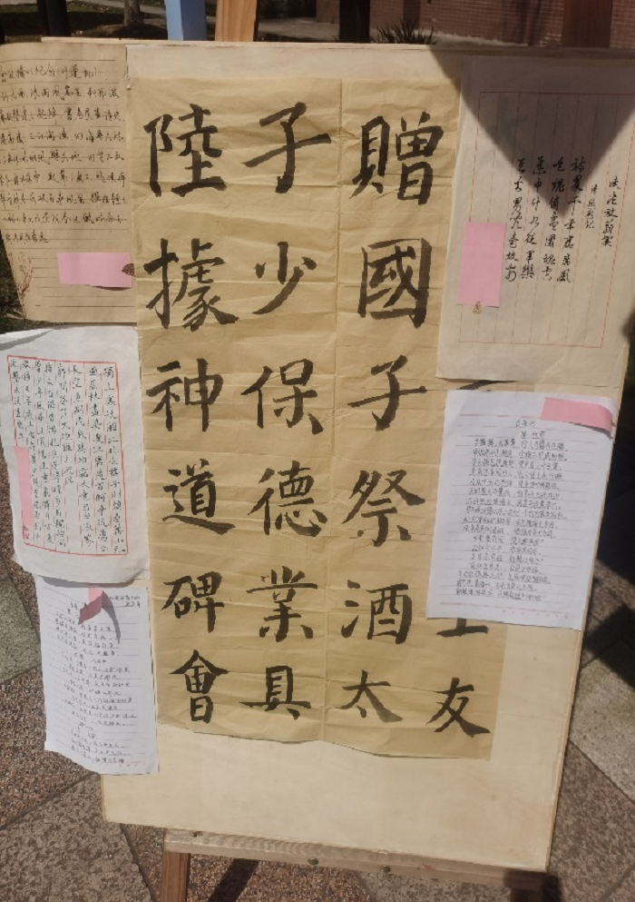 图片2.png 图片2.png