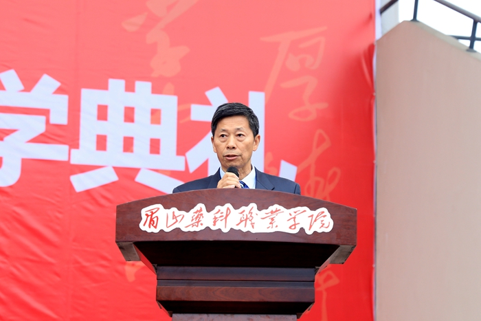 \\tsclient\E\1012开学典礼13.JPG \\tsclient\E\1012开学典礼13.JPG