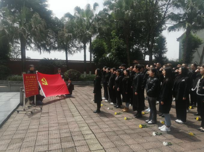 图片2.png 图片2.png