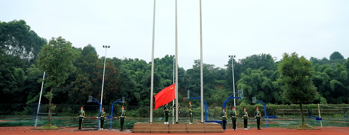 \\tsclient\E\1012开学典礼6.JPG \\tsclient\E\1012开学典礼6.JPG