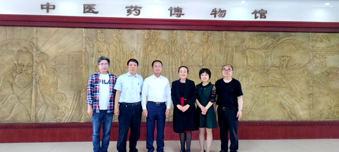 C:\Users\remoteapp\Pictures\医技学院\专家进校园图片1.png C:\Users\remoteapp\Pictures\医技学院\专家进校园图片1.png