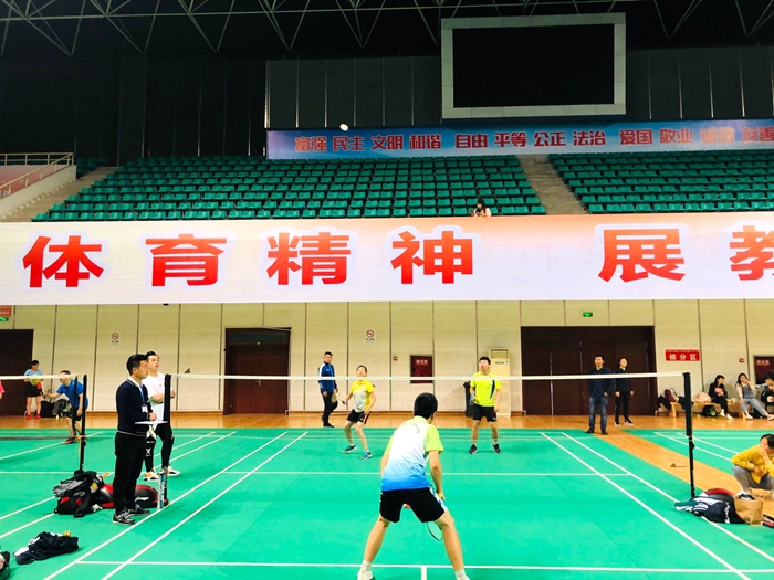 \\tsclient\E\1026羽毛球比赛1.jpg \\tsclient\E\1026羽毛球比赛1.jpg