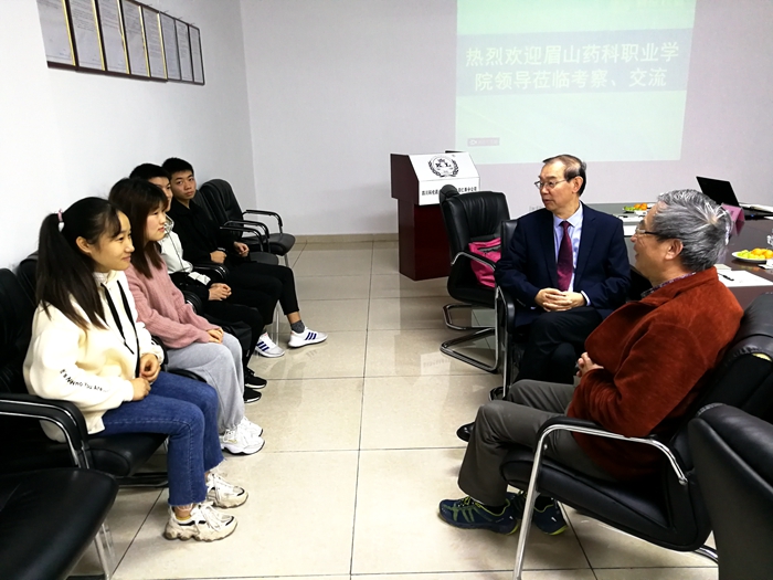 \\tsclient\E\1029科伦医院5.jpg \\tsclient\E\1029科伦医院5.jpg