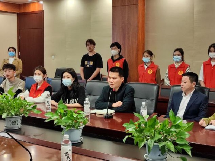 图片2.jpg 图片2.jpg