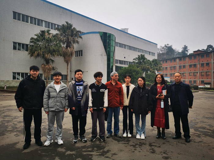 图片合影.png 图片合影.png