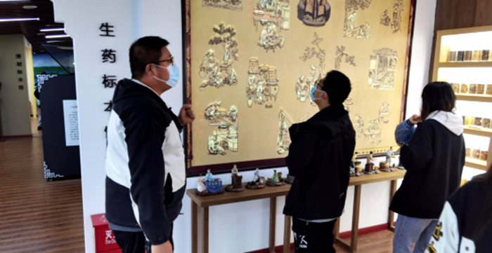 讲解3.png 讲解3.png