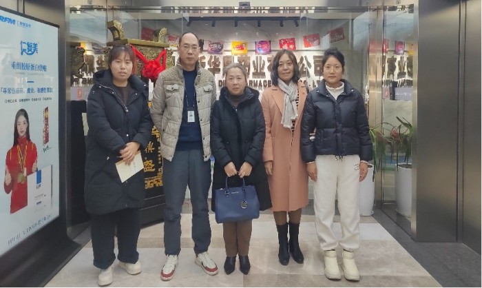 图片5.jpg 图片5.jpg