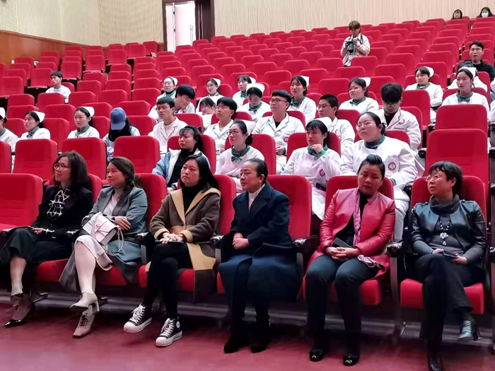 C:\Users\remoteapp\Pictures\护理学院\0323实习生3.jpg C:\Users\remoteapp\Pictures\护理学院\0323实习生3.jpg
