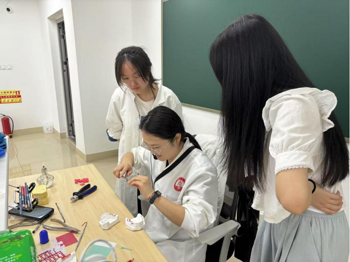 微信图片_202505301035162.png 微信图片_202505301035162.png