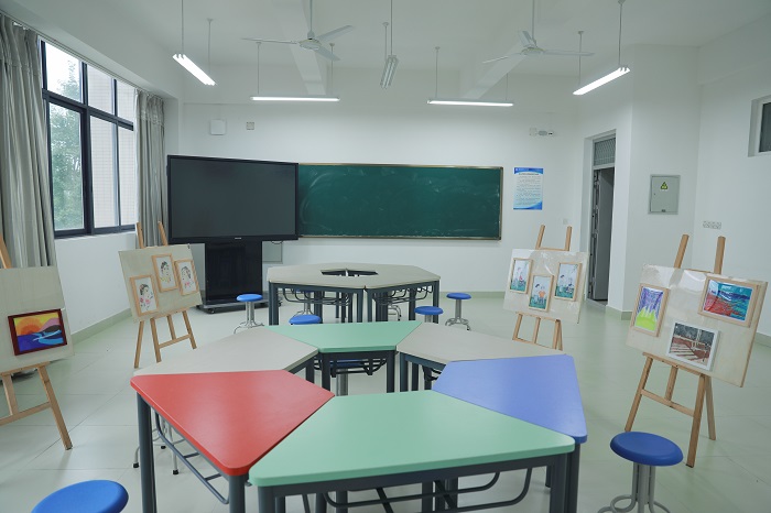 讨论教学室.JPG