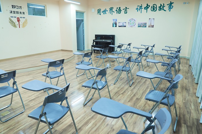 演讲实训室.JPG