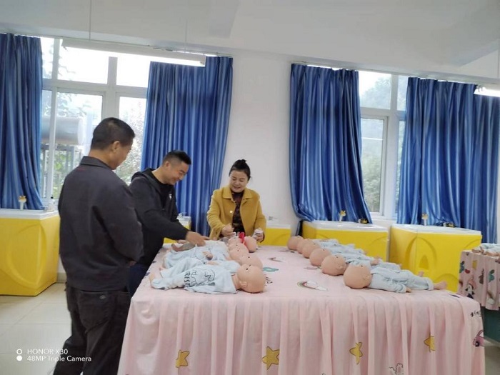 图片2.jpg 图片2.jpg