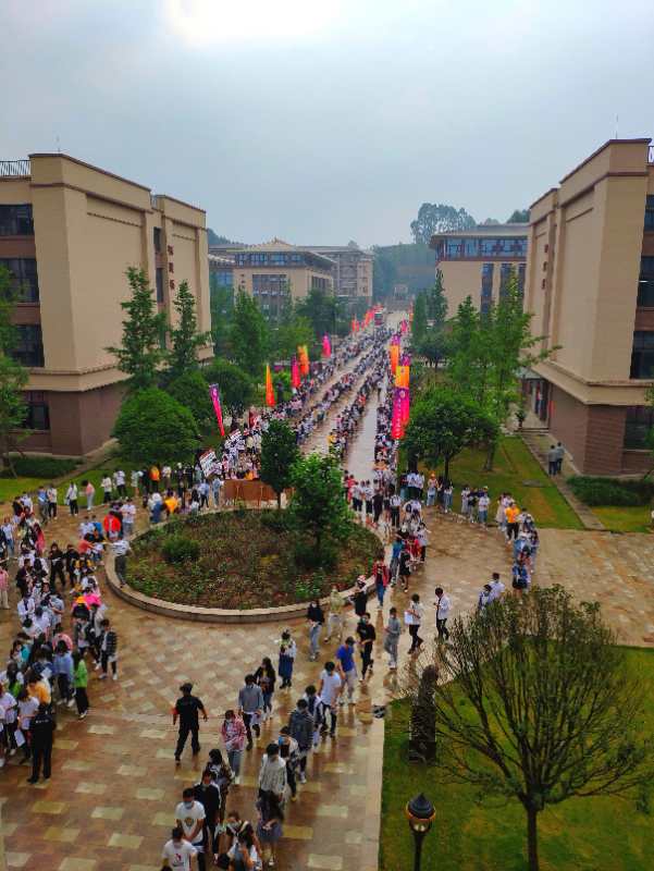 图片3.jpg 图片3.jpg