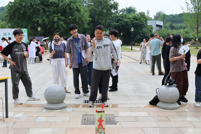 图片9.png 图片9.png