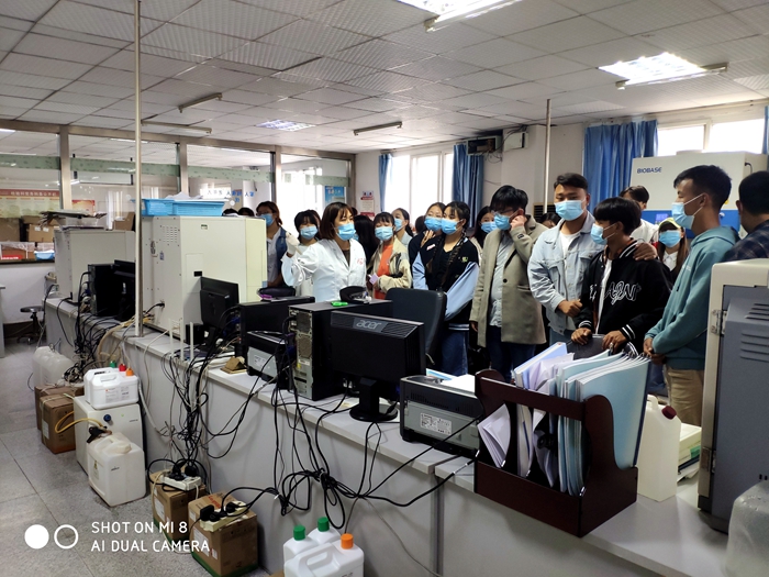 \\tsclient\E\1011医学技术学院1.jpg \\tsclient\E\1011医学技术学院1.jpg