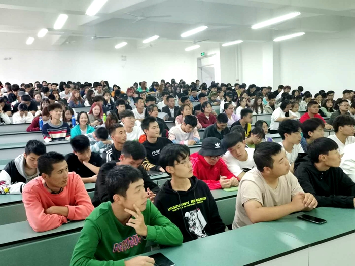 \\tsclient\E\1028医技学院专升本4.jpg \\tsclient\E\1028医技学院专升本4.jpg