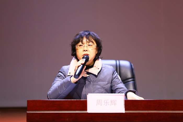 \\tsclient\E\年终总结大会\周乐辉副书记.JPG \\tsclient\E\年终总结大会\周乐辉副书记.JPG