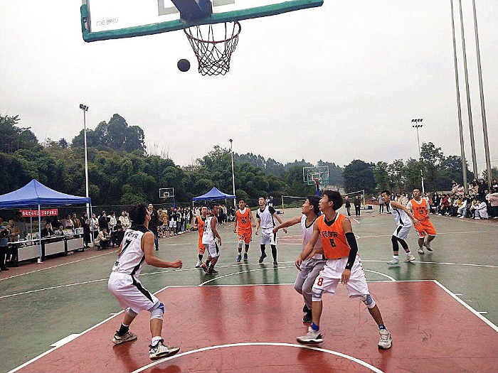 球场风采1.png 球场风采1.png