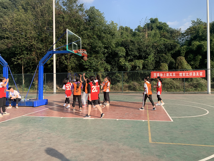球场风采3.png 球场风采3.png