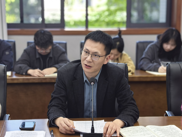 教务处图片 (3).jpg 教务处图片 (3).jpg