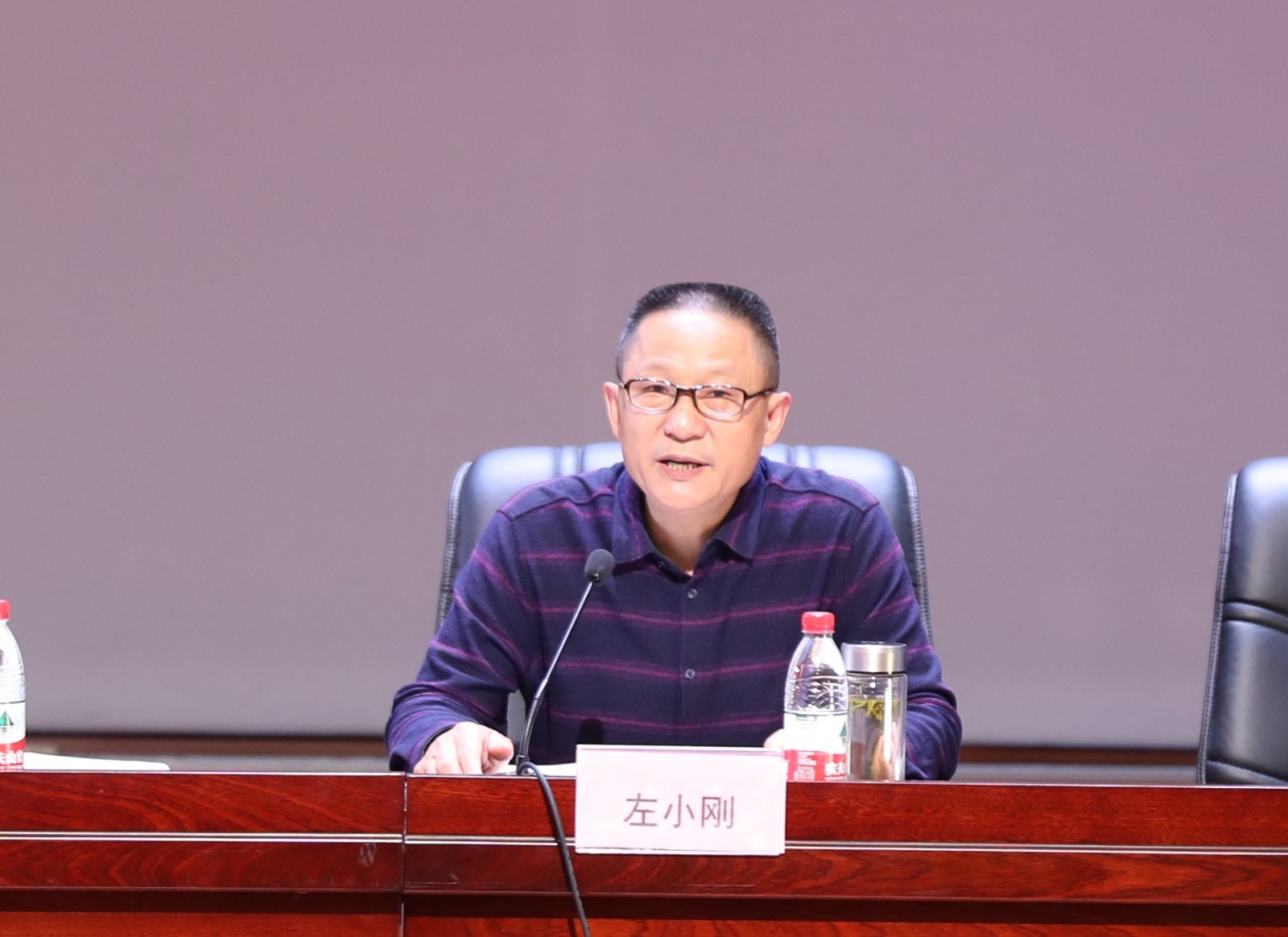 左小刚.JPG 左小刚.JPG