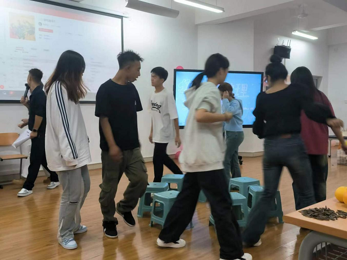 图片2.png 图片2.png