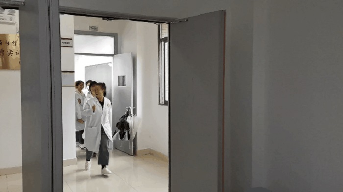 图片2.jpg 图片2.jpg