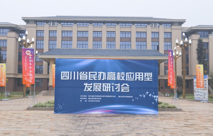 封面图.jpg 封面图.jpg
