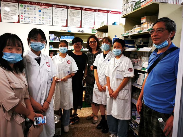 \\tsclient\E\图片1:药学院.jpg \\tsclient\E\图片1:药学院.jpg