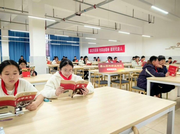 图片2.jpg 图片2.jpg