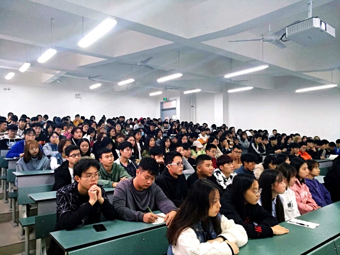 \\tsclient\E\1017分会场1.jpg \\tsclient\E\1017分会场1.jpg
