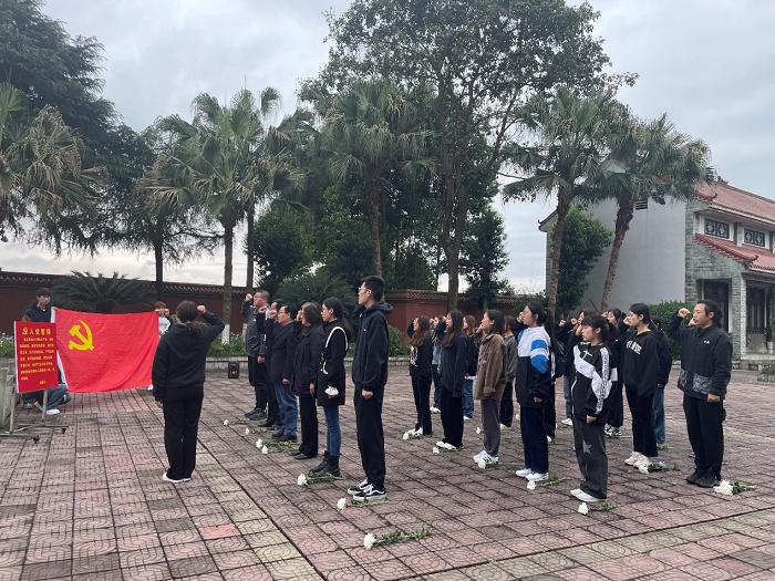 图片2.png 图片2.png