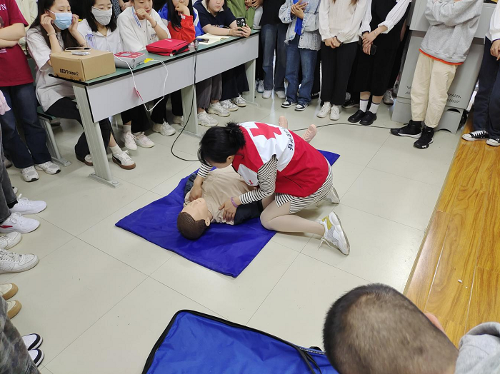 图片4.png 图片4.png