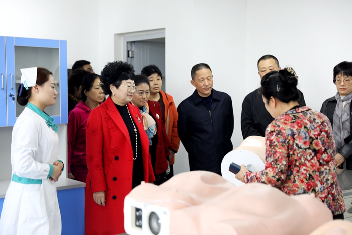 \\tsclient\E\1026参观14.JPG \\tsclient\E\1026参观14.JPG