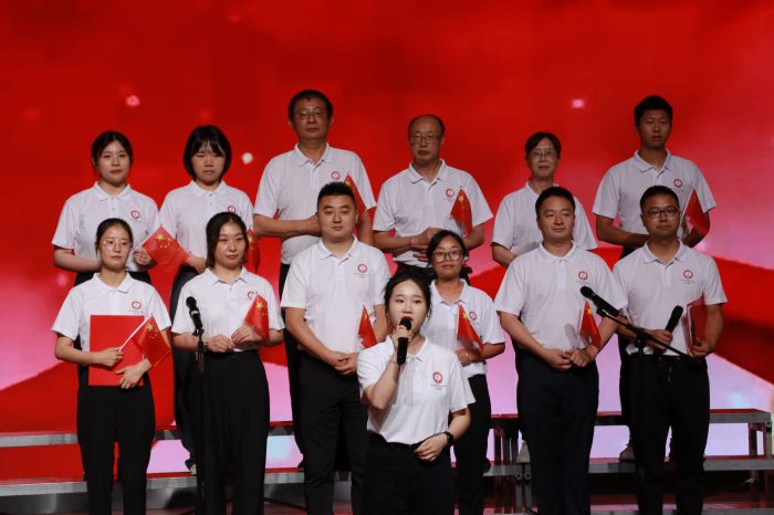 没有共产党就没有新中国.jpg 没有共产党就没有新中国.jpg